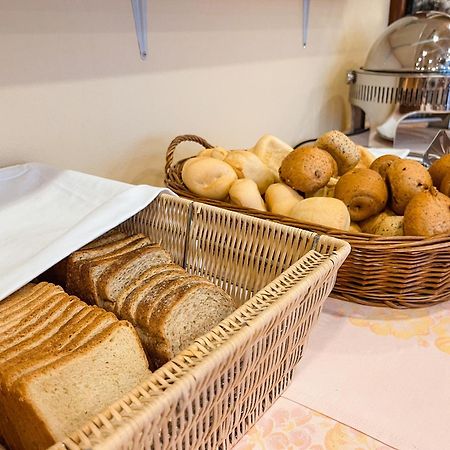 Aparthotel Pineda Bibione Bagian luar foto
