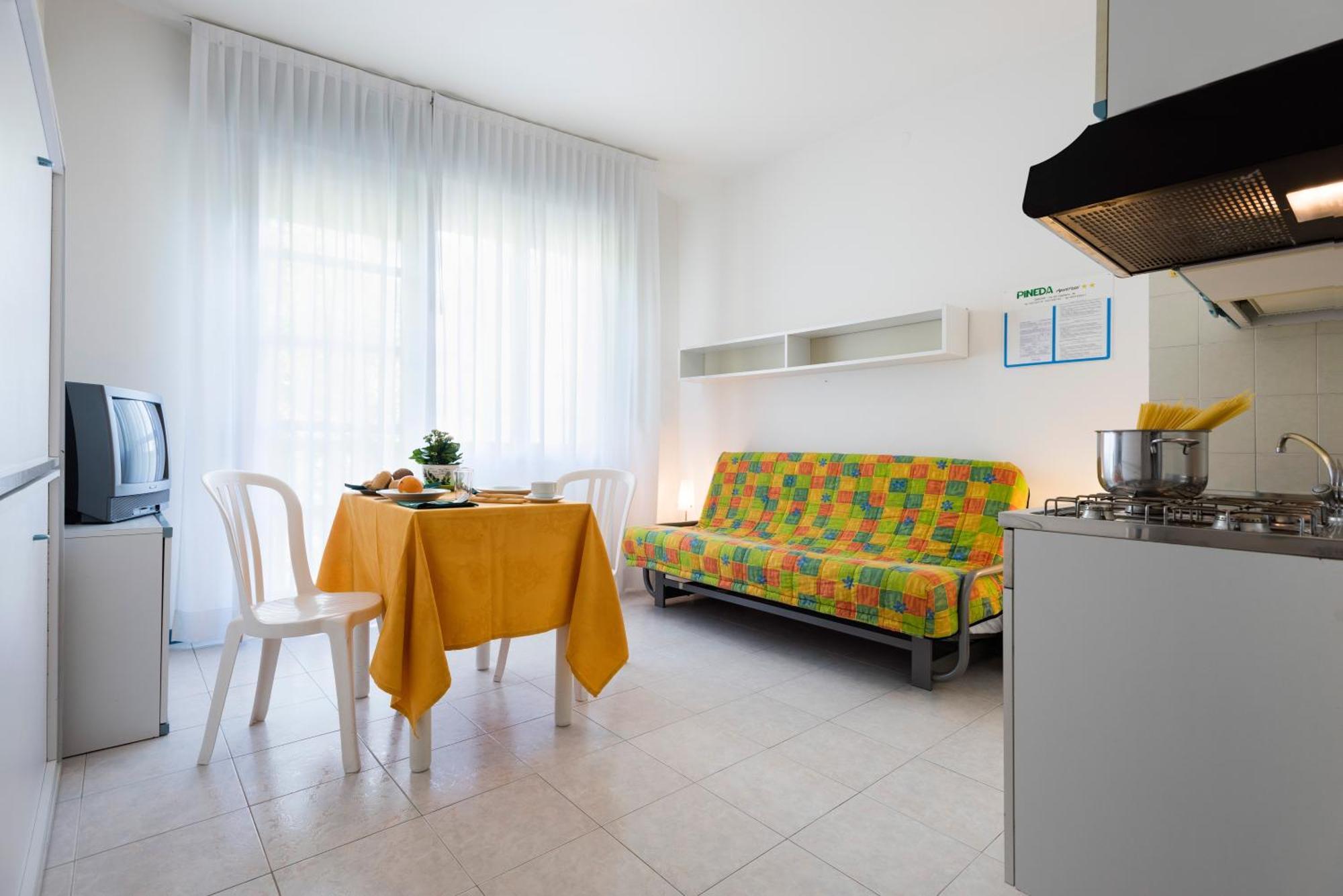 Aparthotel Pineda Bibione Bagian luar foto