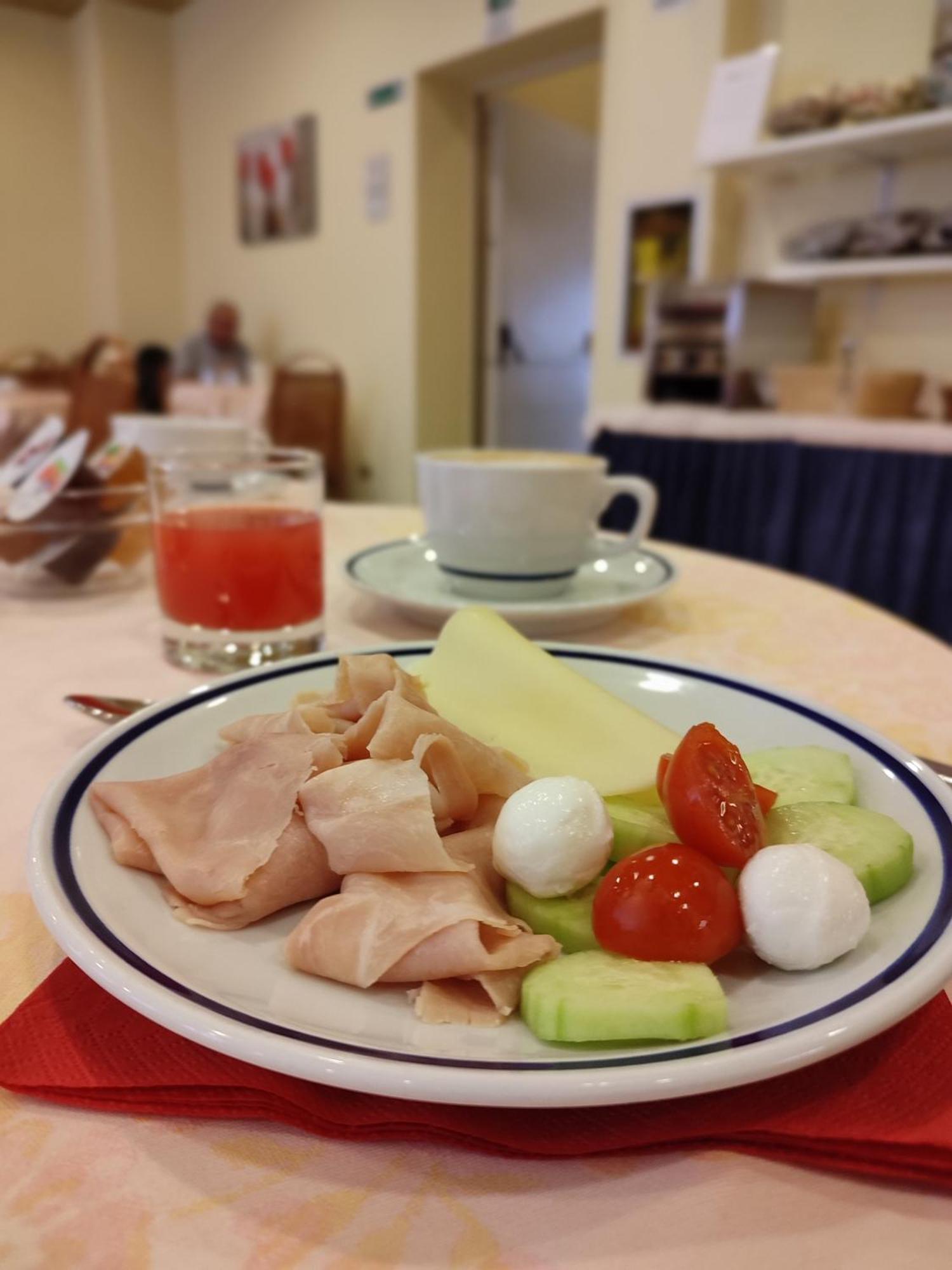 Aparthotel Pineda Bibione Bagian luar foto